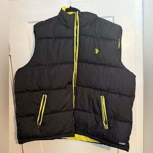 US Polo Assn. Men’s XXL Zip-Up Puffer Vest – Black & Yellow